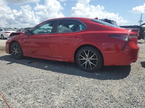 4T1G11AK4MU458328 2021 TOYOTA CAMRY - Image 2