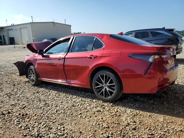 4T1G11AK4MU461701 2021 TOYOTA CAMRY - Image 2