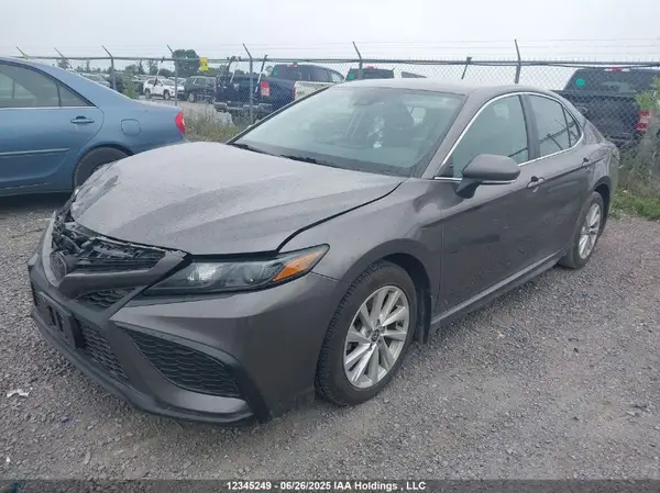 4T1G11AK4MU462038 2021 TOYOTA CAMRY - Image 2