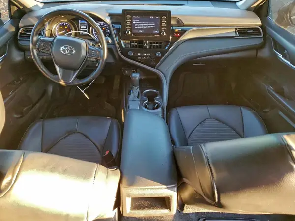 4T1G11AK4MU465604 2021 TOYOTA CAMRY - Image 8