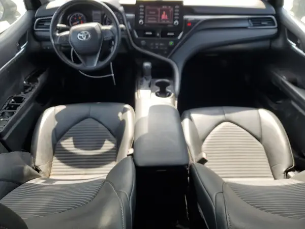 4T1G11AK4MU473797 2021 TOYOTA CAMRY - Image 8