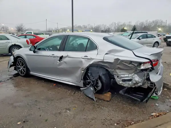 4T1G11AK4MU475114 2021 TOYOTA CAMRY - Image 2