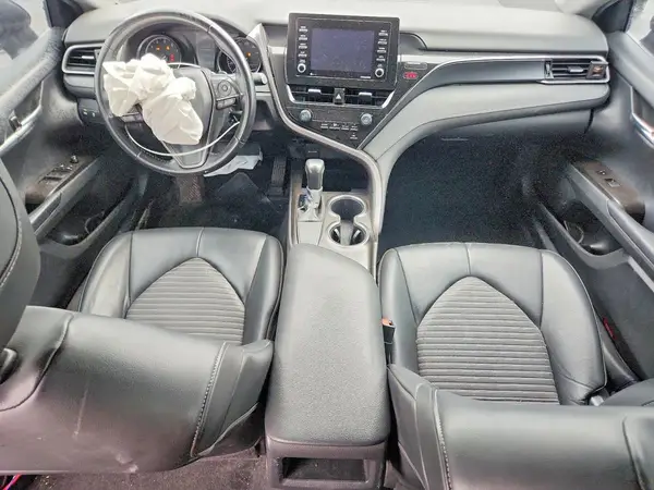 4T1G11AK4MU476411 2021 TOYOTA CAMRY - Image 8
