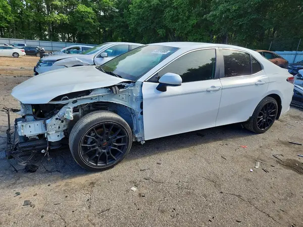 4T1G11AK4MU477817 2021 TOYOTA CAMRY - Image 1