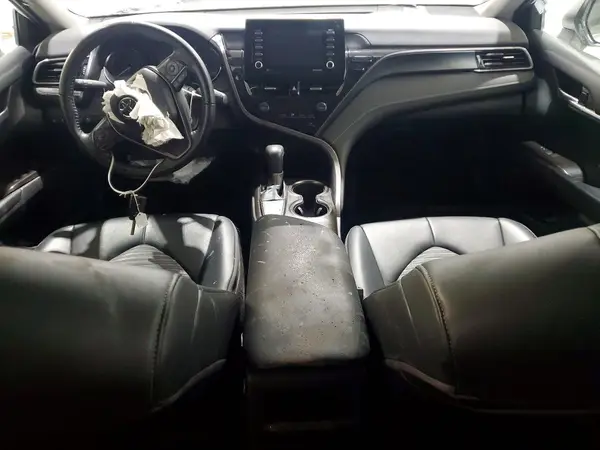 4T1G11AK4MU477896 2021 TOYOTA CAMRY - Image 8