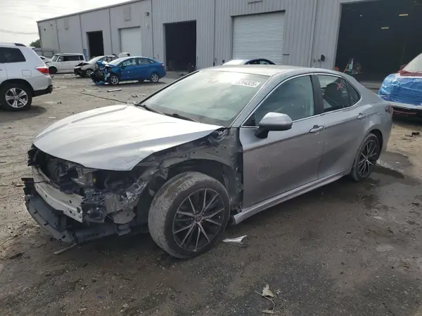 4T1G11AK4MU478207 2021 TOYOTA CAMRY - Image 1