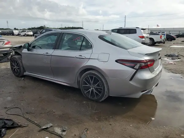 4T1G11AK4MU478207 2021 TOYOTA CAMRY - Image 2