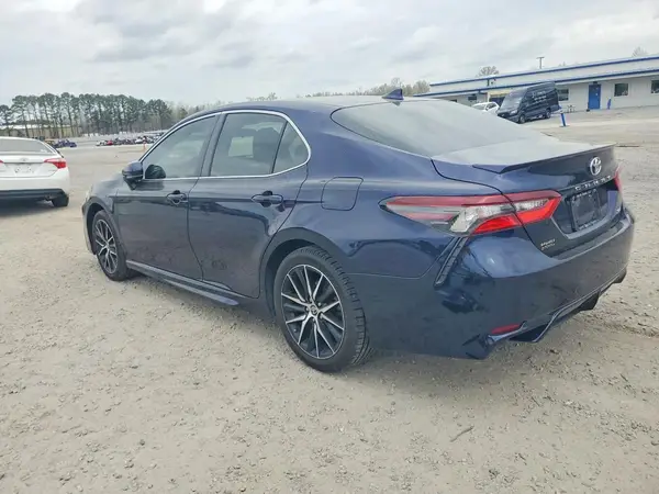 4T1G11AK4MU488297 2021 TOYOTA CAMRY - Image 2