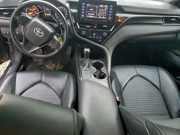 4T1G11AK4MU519676 2021 TOYOTA CAMRY - Image 8