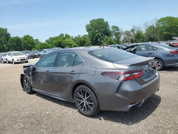 4T1G11AK4MU522013 2021 TOYOTA CAMRY - Image 2