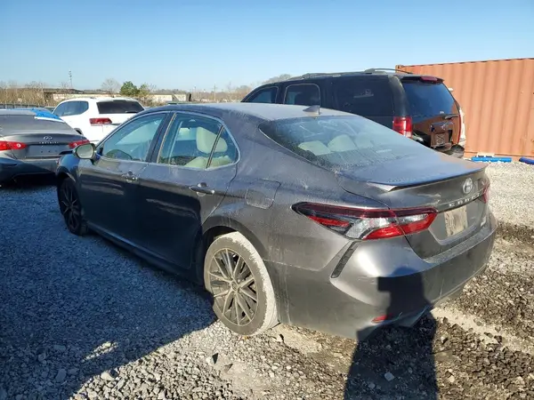4T1G11AK4MU522853 2021 TOYOTA CAMRY - Image 2