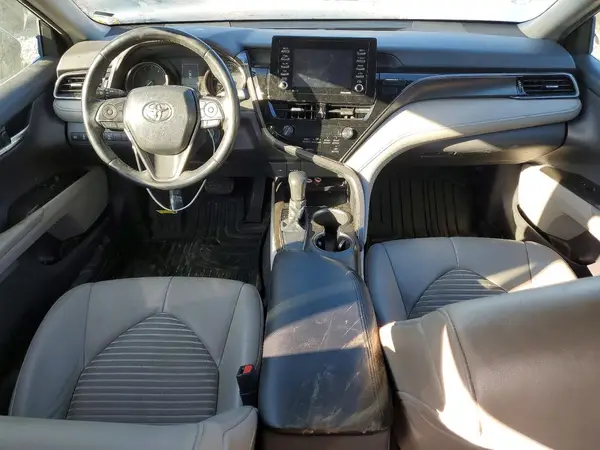 4T1G11AK4MU522853 2021 TOYOTA CAMRY - Image 8