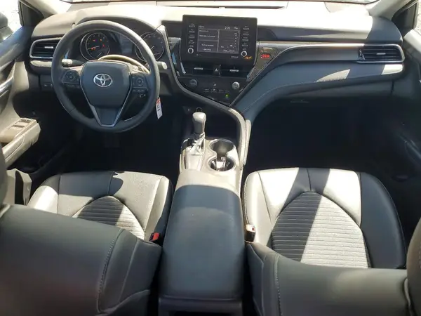4T1G11AK4MU528605 2021 TOYOTA CAMRY - Image 8