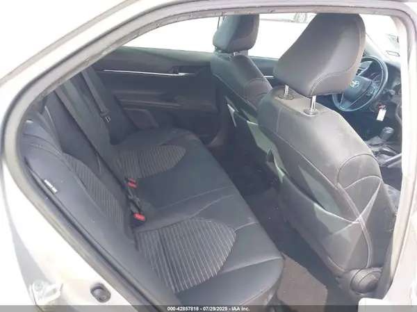 4T1G11AK4MU533755 2021 TOYOTA CAMRY - Image 8