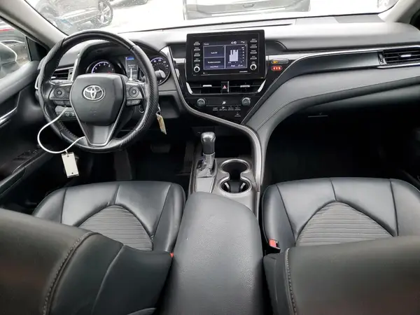 4T1G11AK4MU534680 2021 TOYOTA CAMRY - Image 8