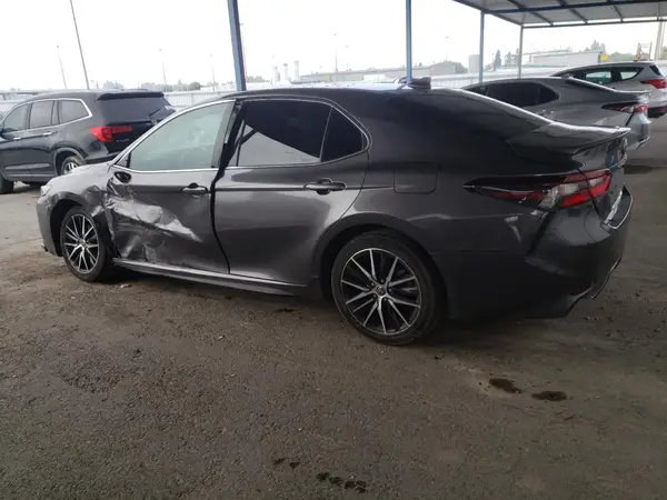 4T1G11AK4MU536669 2021 TOYOTA CAMRY - Image 2