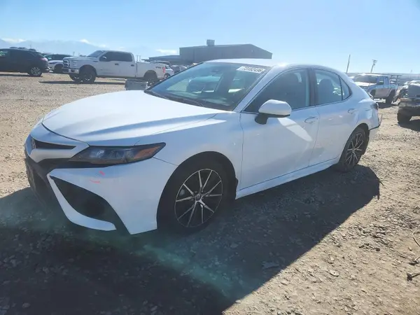 4T1G11AK4MU537322 2021 TOYOTA CAMRY - Image 1