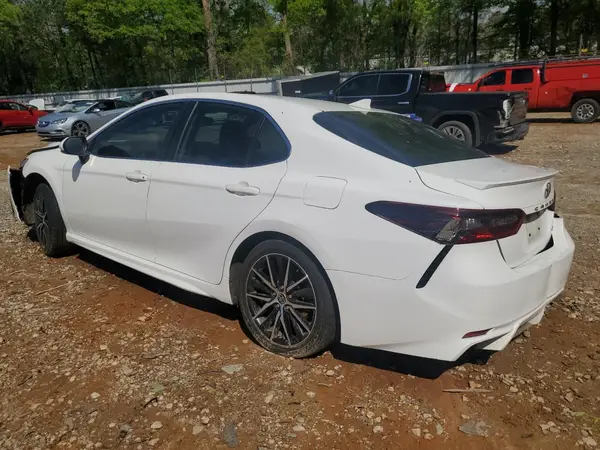 4T1G11AK4MU550524 2021 TOYOTA CAMRY - Image 2