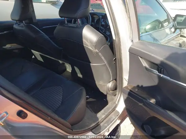 4T1G11AK4MU551253 2021 TOYOTA CAMRY - Image 8