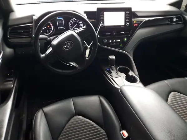 4T1G11AK4MU556193 2021 TOYOTA CAMRY - Image 8
