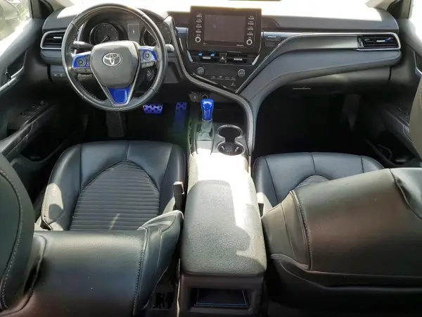 4T1G11AK4MU558025 2021 TOYOTA CAMRY - Image 8