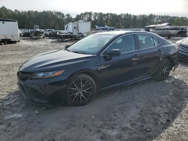 4T1G11AK4MU558221 2021 TOYOTA CAMRY - Image 1