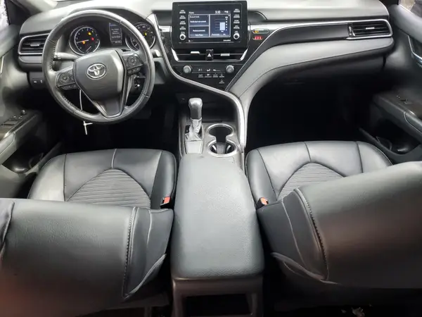 4T1G11AK4MU573107 2021 TOYOTA CAMRY - Image 8