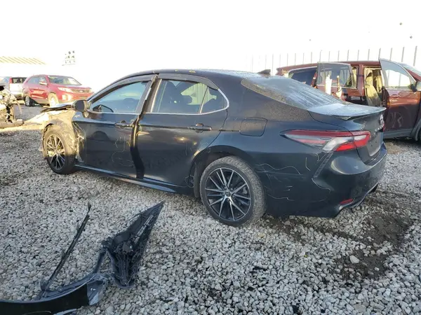 4T1G11AK4MU576265 2021 TOYOTA CAMRY - Image 2
