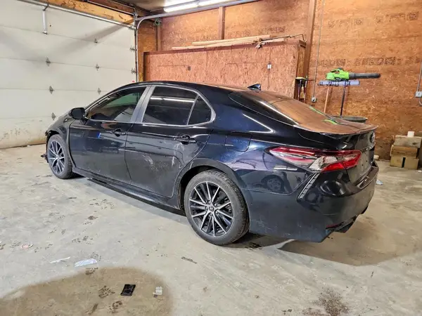 4T1G11AK4MU578534 2021 TOYOTA CAMRY - Image 2