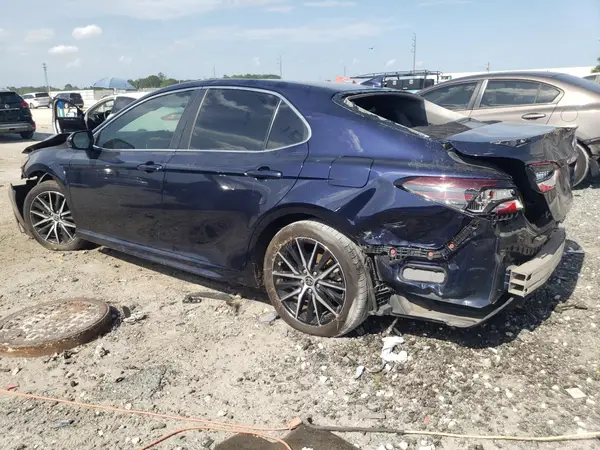 4T1G11AK4MU579361 2021 TOYOTA CAMRY - Image 2