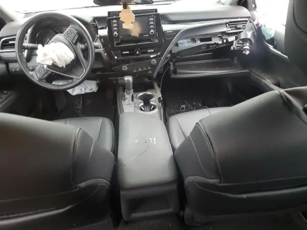 4T1G11AK4MU579988 2021 TOYOTA CAMRY - Image 8