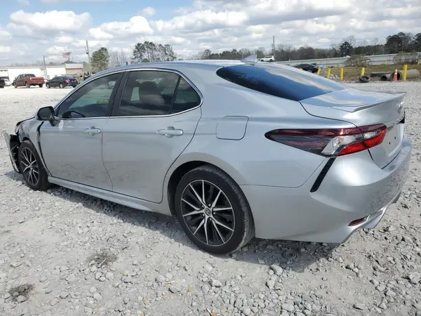 4T1G11AK4MU583037 2021 TOYOTA CAMRY - Image 2