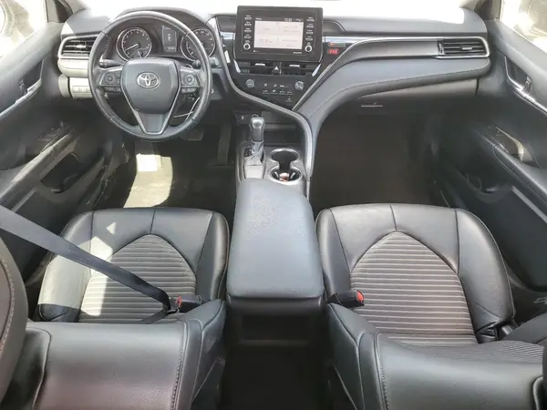 4T1G11AK4MU583037 2021 TOYOTA CAMRY - Image 8