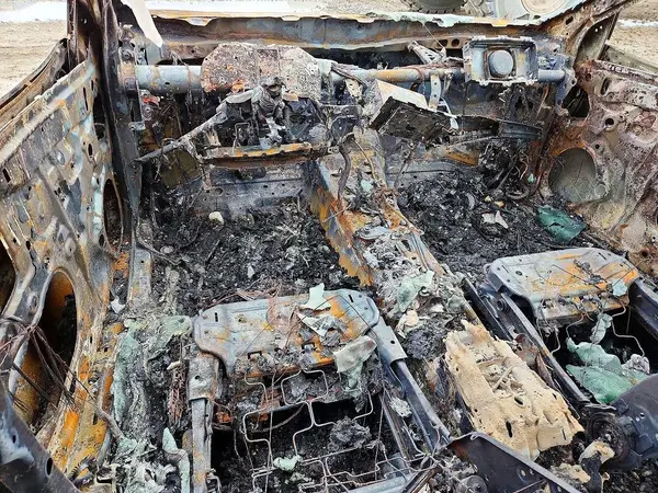 4T1G11AK4MU583118 2021 TOYOTA CAMRY - Image 8