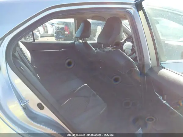 4T1G11AK4MU586004 2021 TOYOTA CAMRY - Image 8