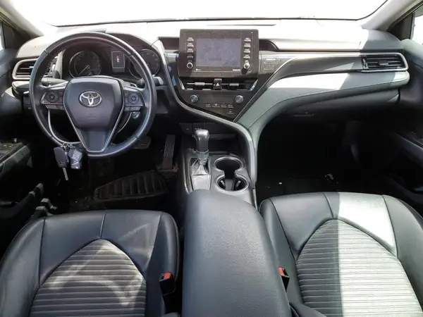 4T1G11AK4MU591798 2021 TOYOTA CAMRY - Image 8