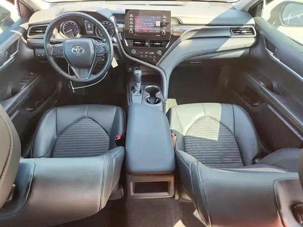 4T1G11AK4MU594295 2021 TOYOTA CAMRY - Image 8