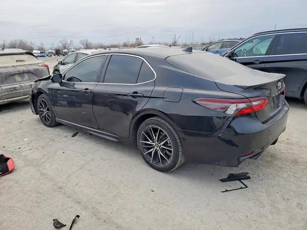 4T1G11AK4MU597682 2021 TOYOTA CAMRY - Image 2