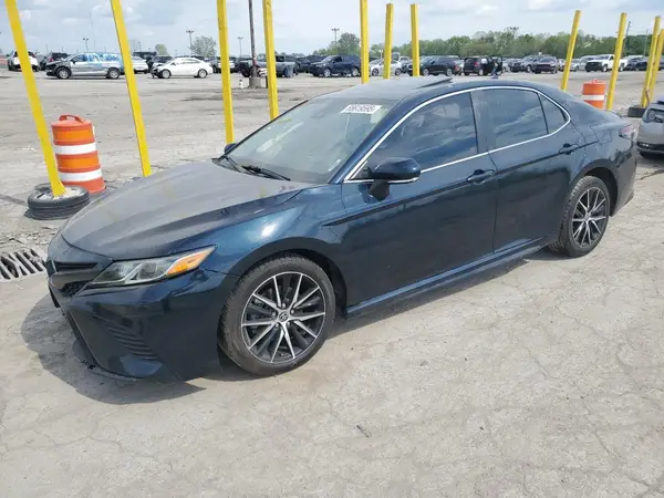 4T1G11AK4MU602251 2021 TOYOTA CAMRY - Image 1