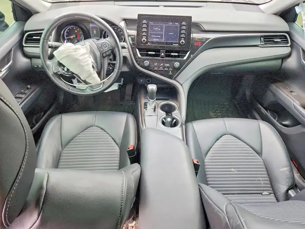4T1G11AK4MU605151 2021 TOYOTA CAMRY - Image 8