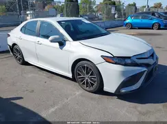 4T1G11AK4NU033533 2022 TOYOTA CAMRY