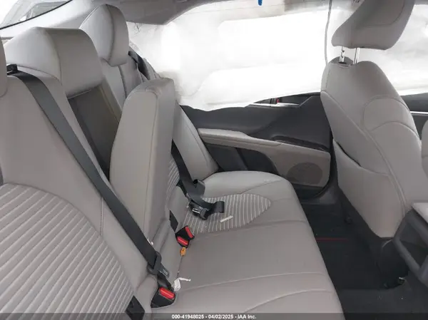 4T1G11AK4NU036660 2022 TOYOTA CAMRY - Image 8