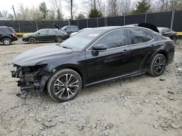 4T1G11AK4NU060473 2022 TOYOTA CAMRY - Image 1
