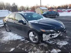 4T1G11AK4NU622954 2022 TOYOTA CAMRY