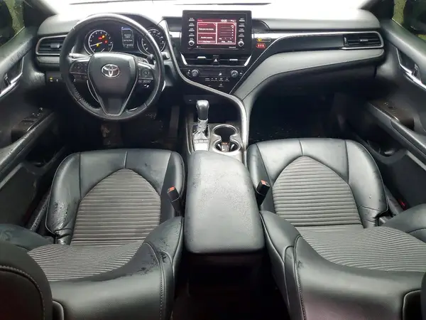 4T1G11AK4NU629144 2022 TOYOTA CAMRY - Image 8
