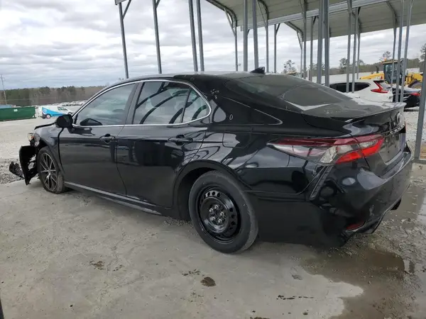 4T1G11AK4NU631251 2022 TOYOTA CAMRY - Image 2