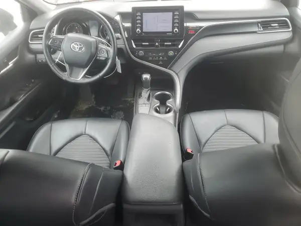 4T1G11AK4NU632920 2022 TOYOTA CAMRY - Image 8