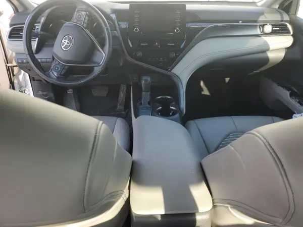 4T1G11AK4NU660846 2022 TOYOTA CAMRY - Image 8