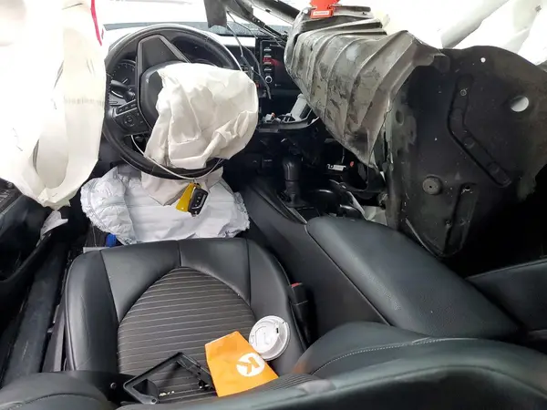 4T1G11AK4NU661267 2022 TOYOTA CAMRY - Image 8