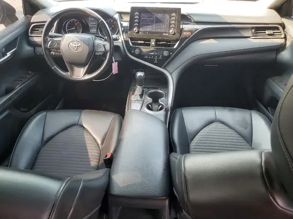 4T1G11AK4NU665867 2022 TOYOTA CAMRY - Image 8